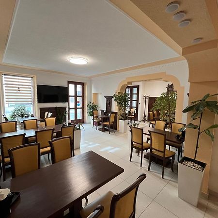 즈노이모 Vt6 House & Restaurant B&B 외부 사진