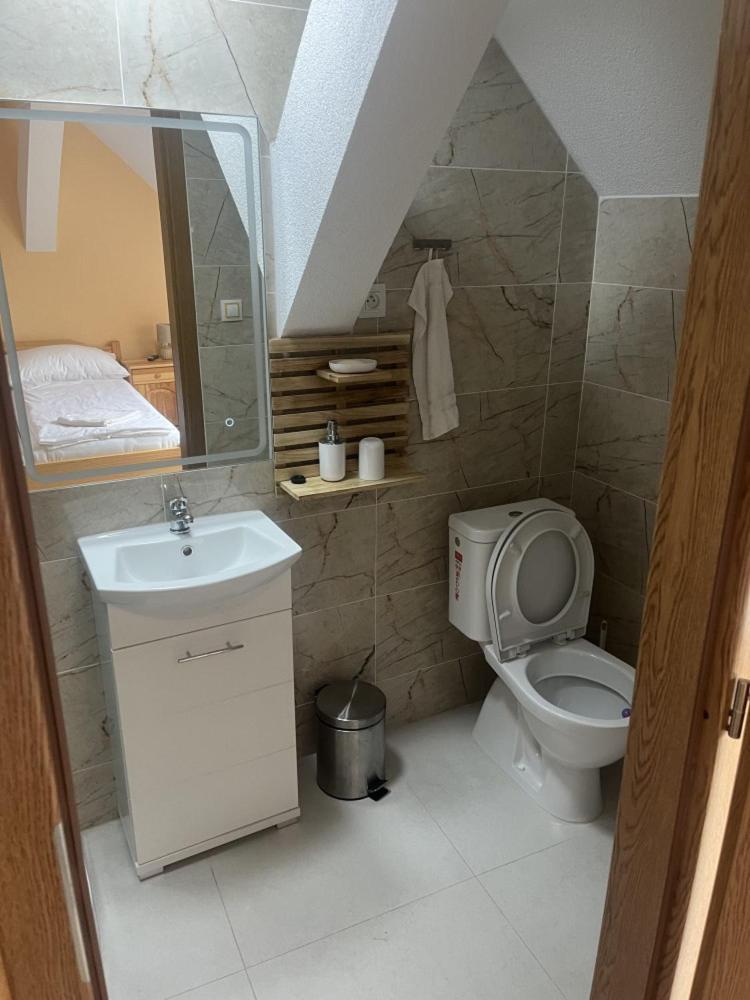 즈노이모 Vt6 House & Restaurant B&B 외부 사진
