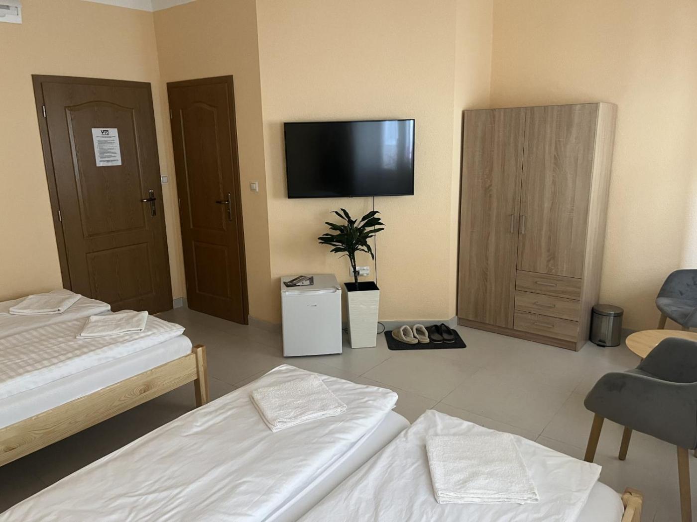 즈노이모 Vt6 House & Restaurant B&B 외부 사진