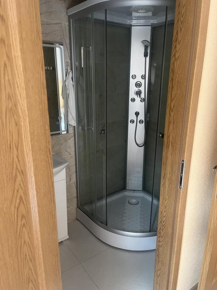 즈노이모 Vt6 House & Restaurant B&B 외부 사진